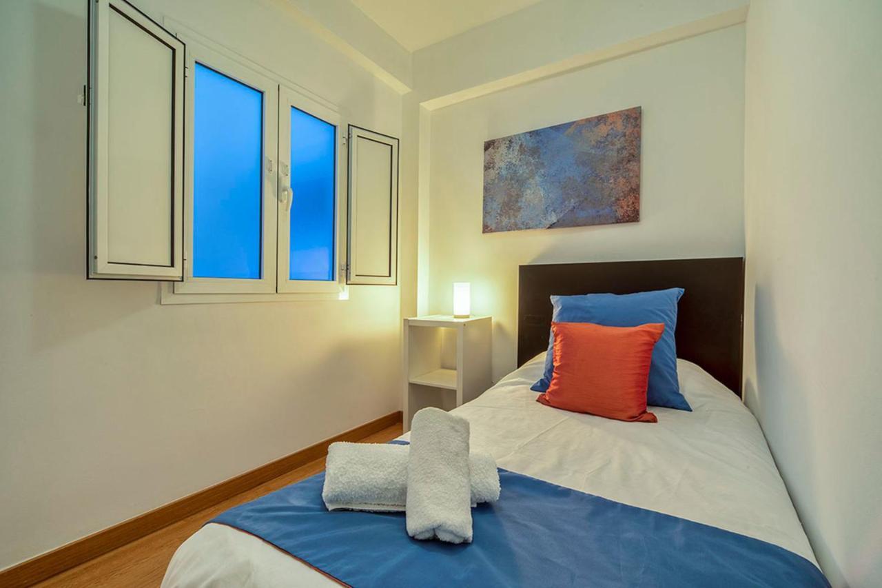 Homefeel Cartuja Seville Luaran gambar